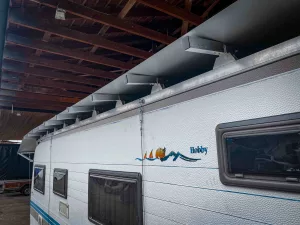 mobiles schutzdach wohnwagen hobby